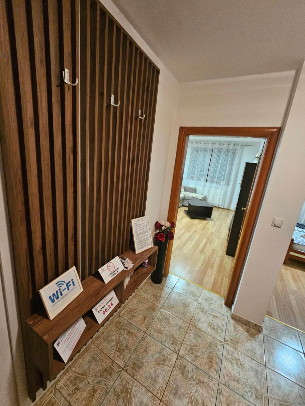 Apartman Basic Doboj Luaran gambar